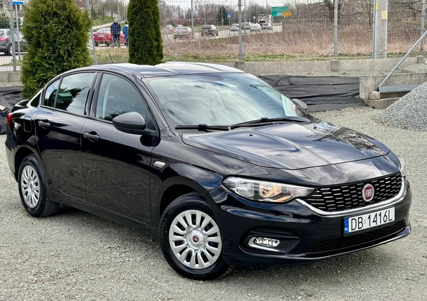 Fiat Tipo cena 35900 przebieg: 153000, rok produkcji 2016 z Konstancin-Jeziorna małe 781